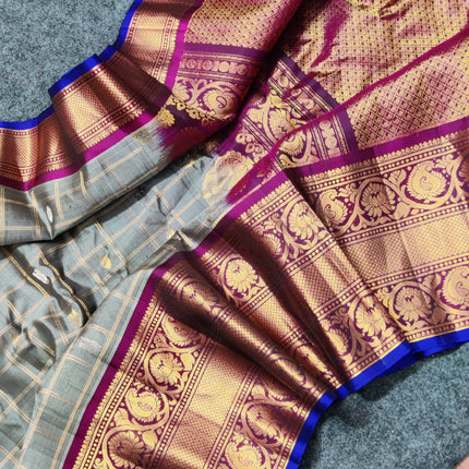 Gadwal Puresilk check sarees - GPS54