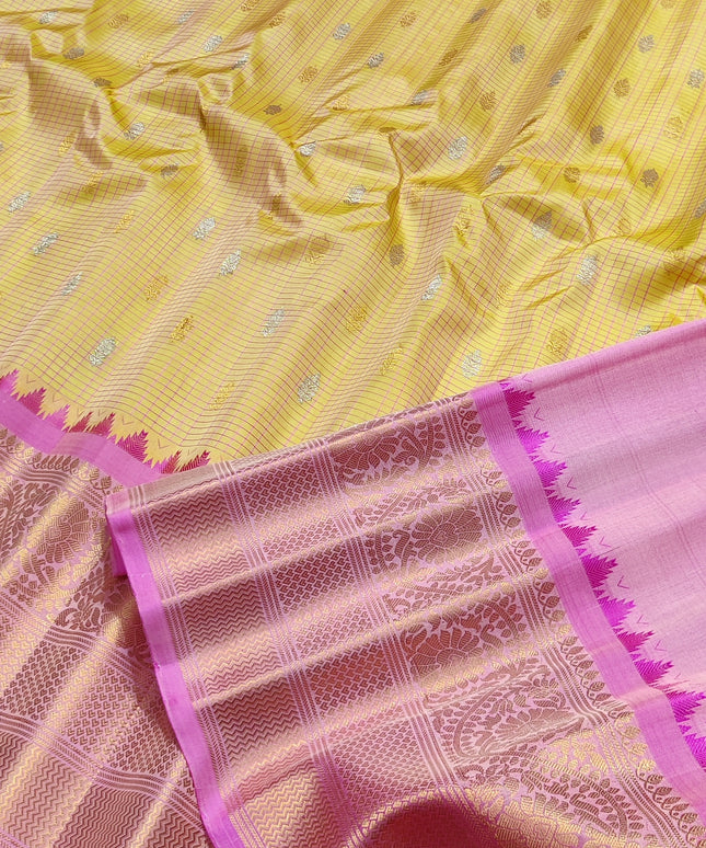 Gadwal Puresilk check sarees - GPS99