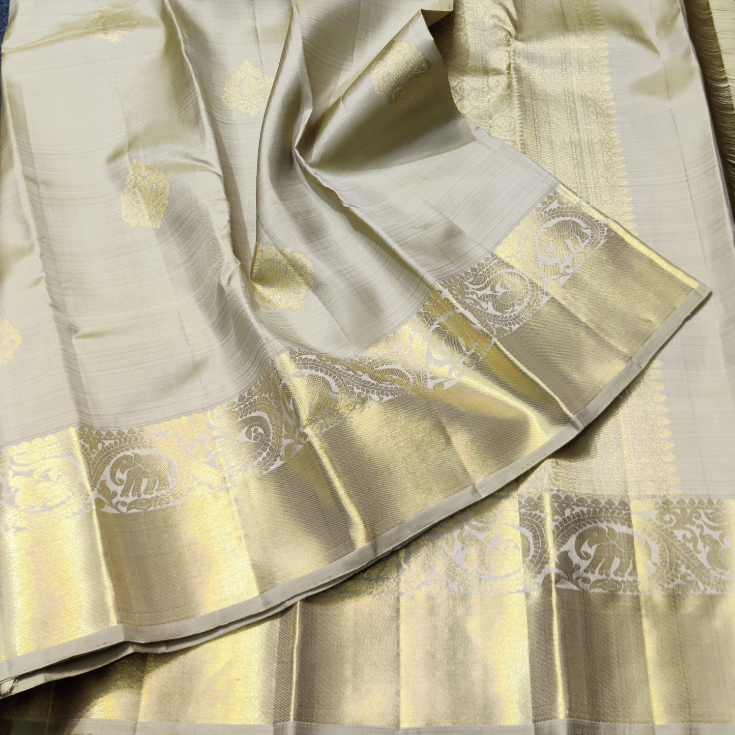 Kanchi Pure Pattu Saree - KMP458