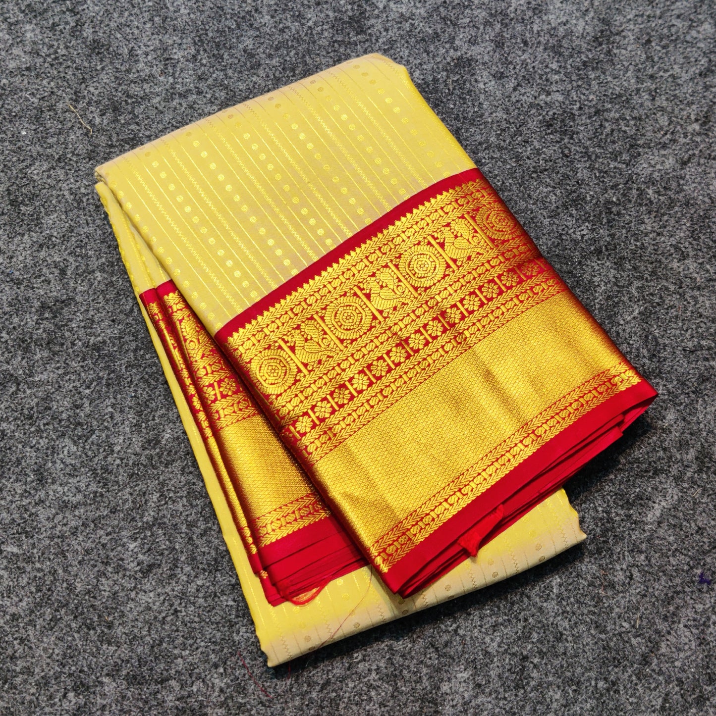 Kanchi pure soft handloom Saree - SFT134