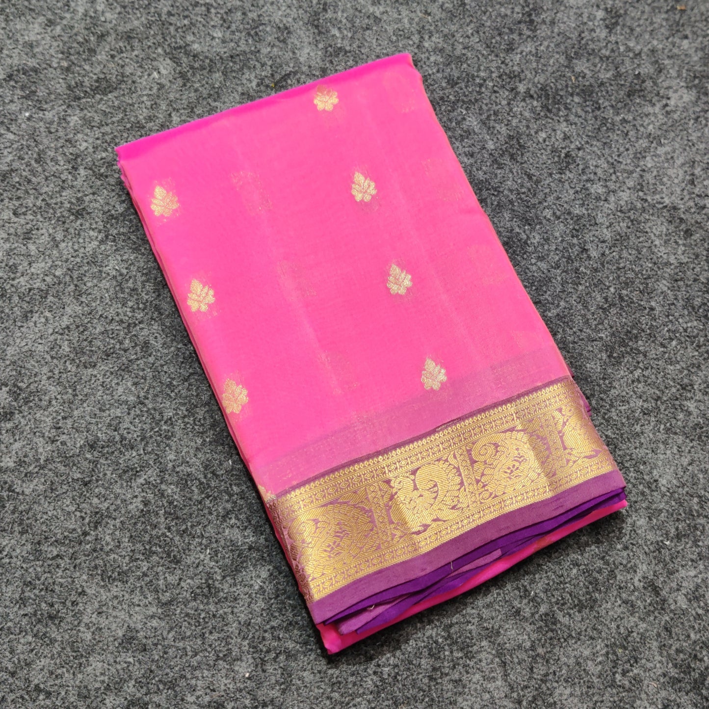 Kanchipattu small border saree - KMP743