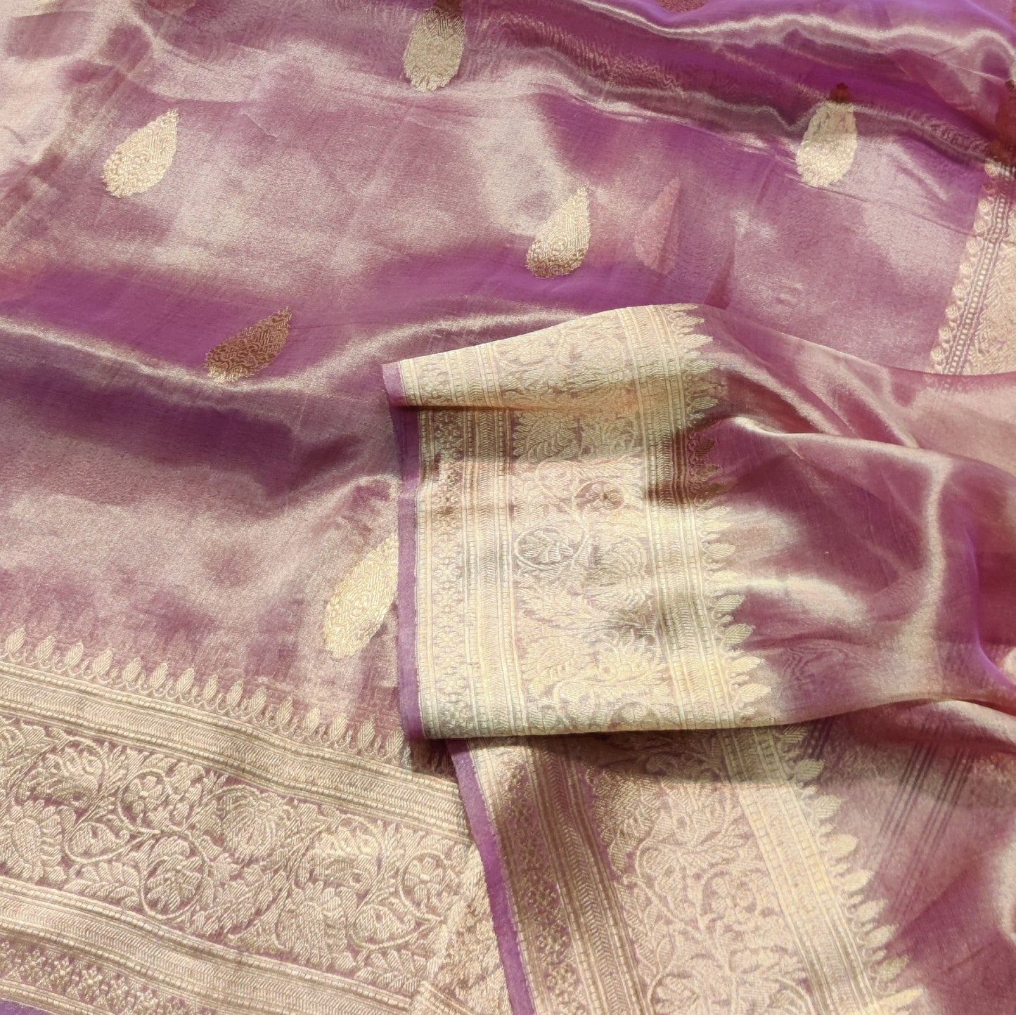 Banaras Pure Tissue silk saree - BRS03