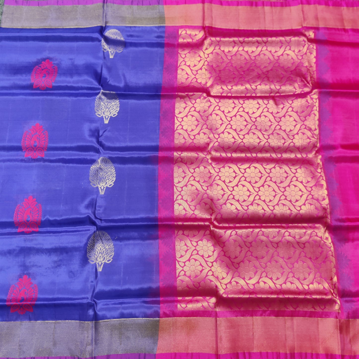 Lightweight pattu saree - HF103