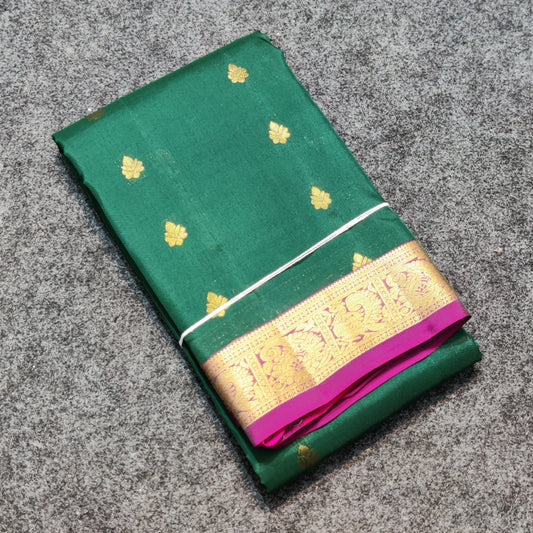 Kanchipattu small border saree - KMP737