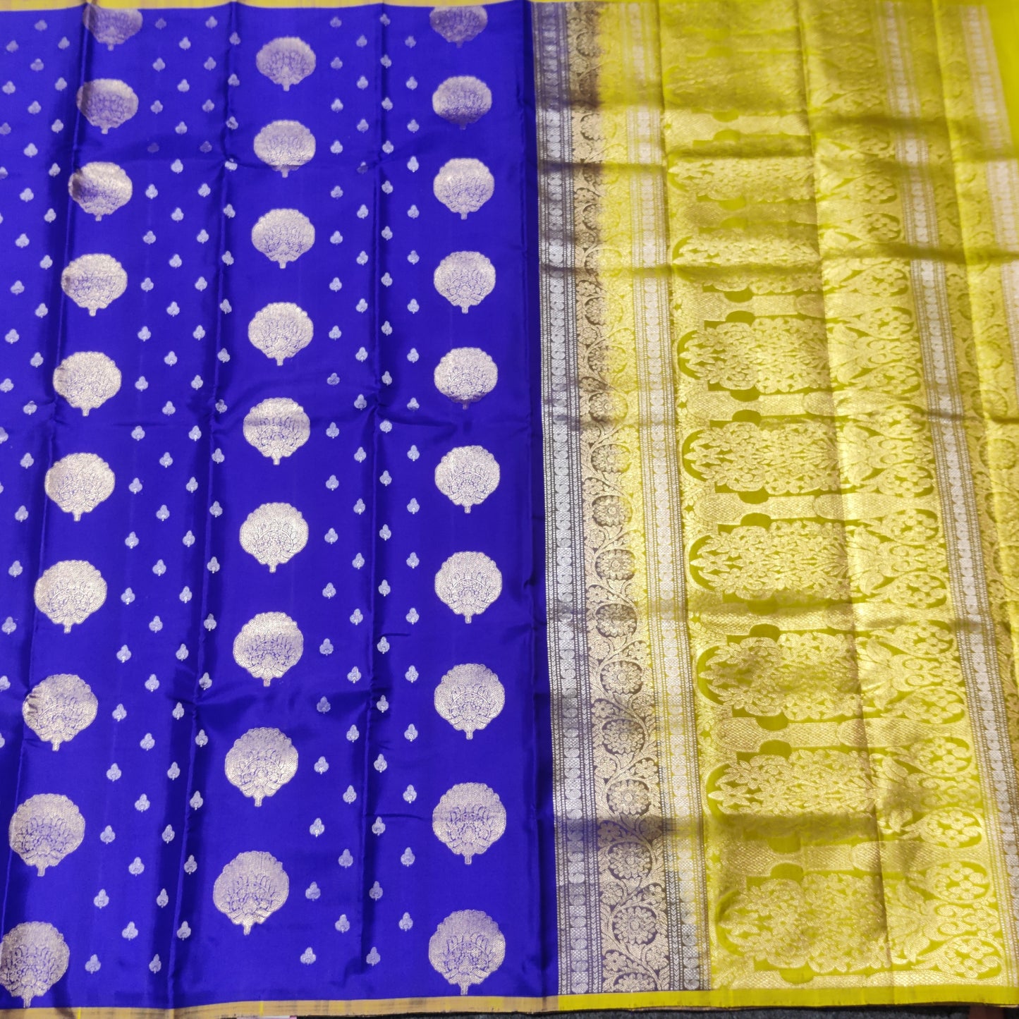 Soft Handloom Pure silk saree -SFT253