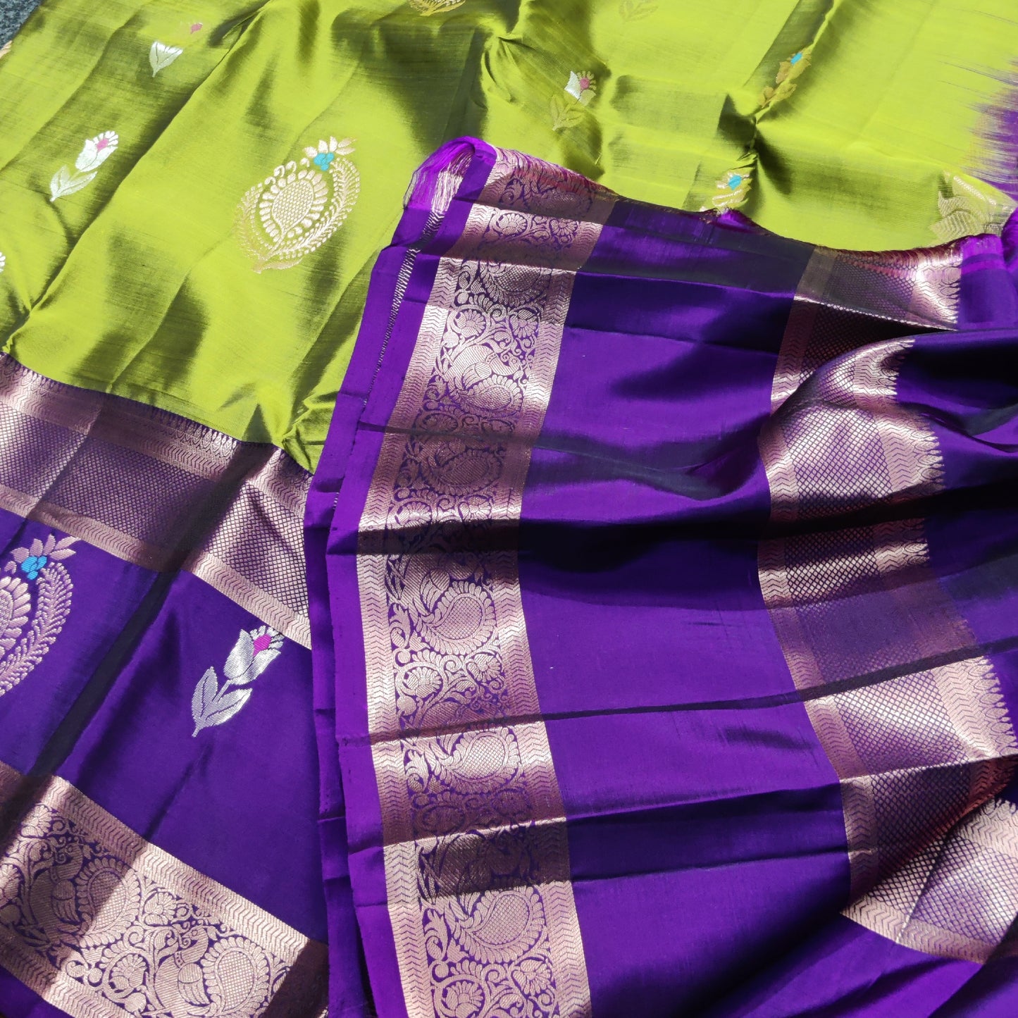 Madhuram Pattu Saree - MP42