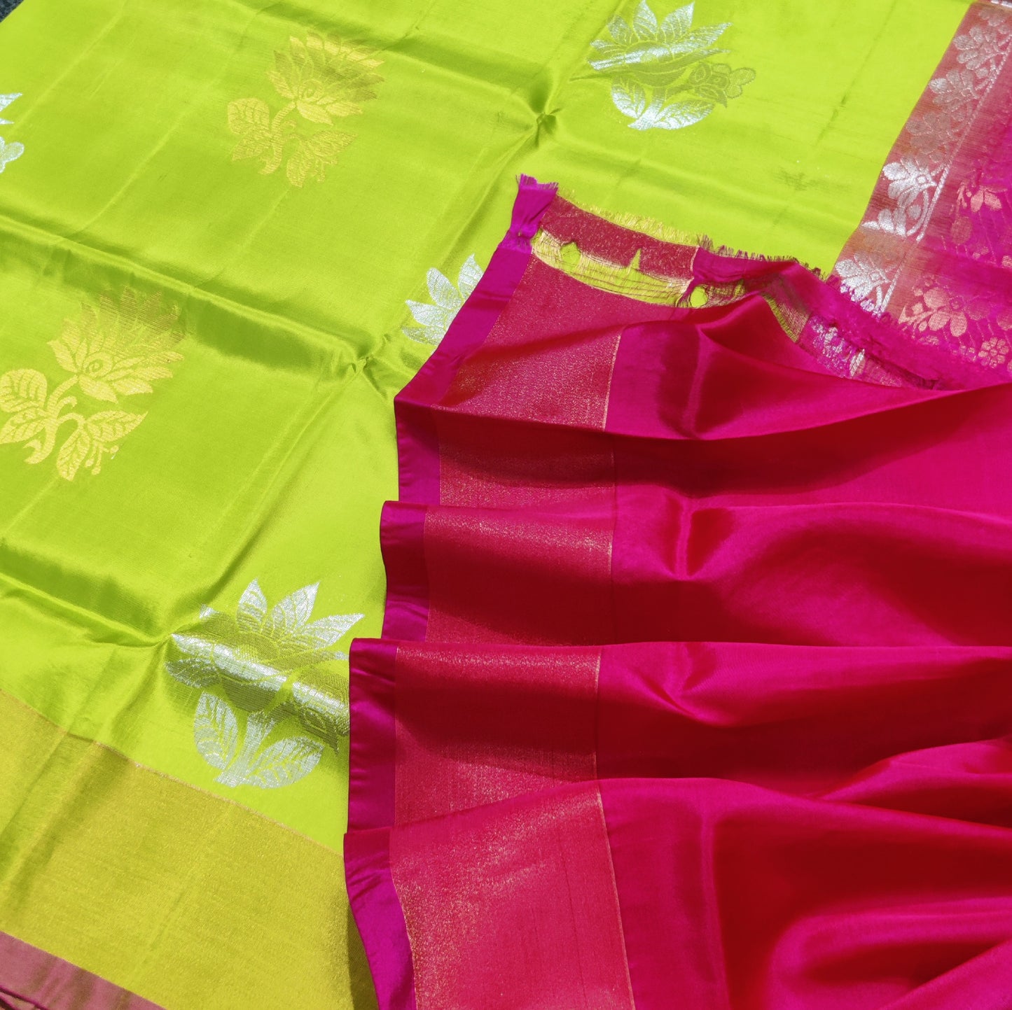 Lightweight pattu saree - HF104