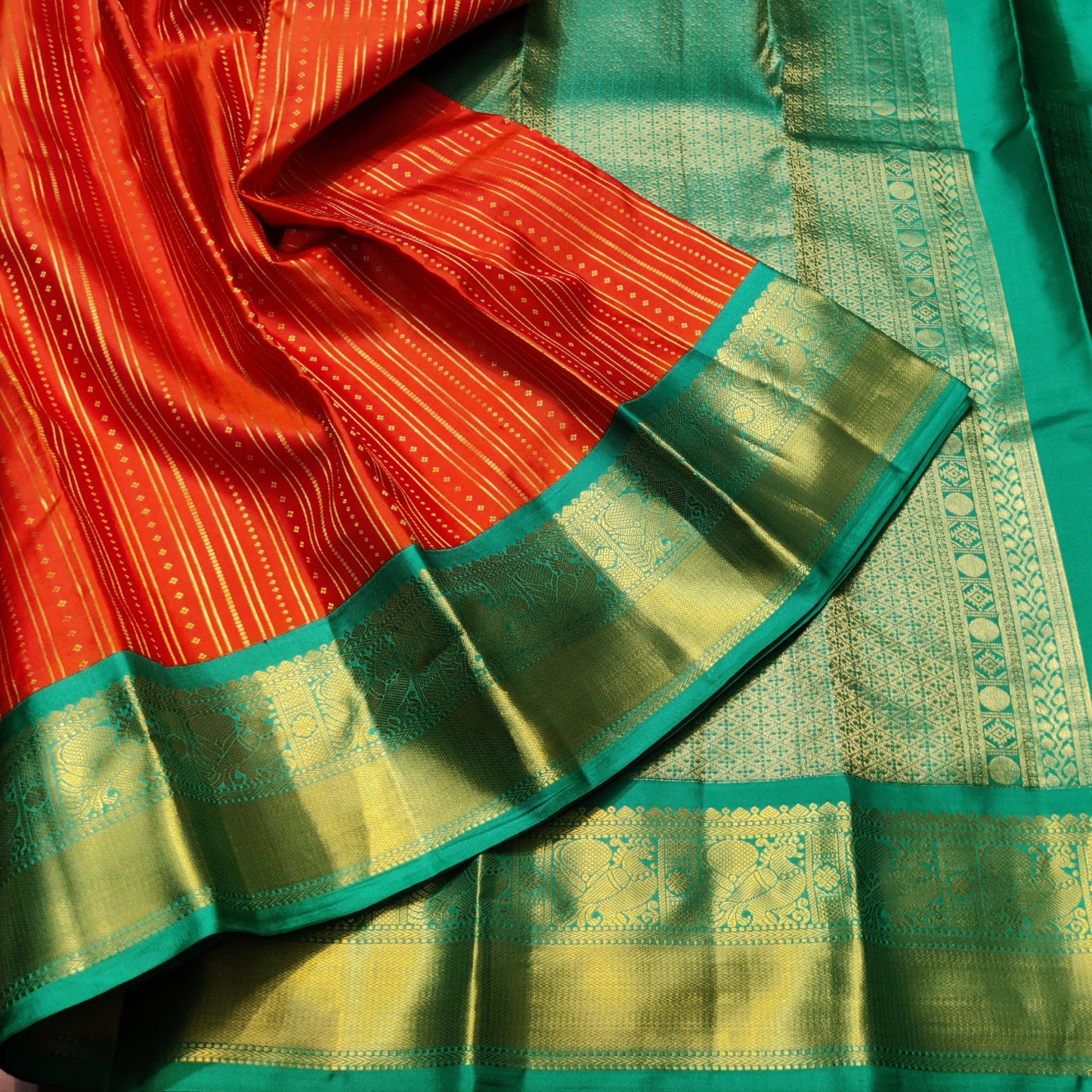 Kanchi Handloom Kuttu Pure Silk Saree - KMP946